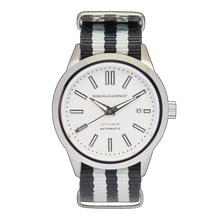 Classic - White/Black